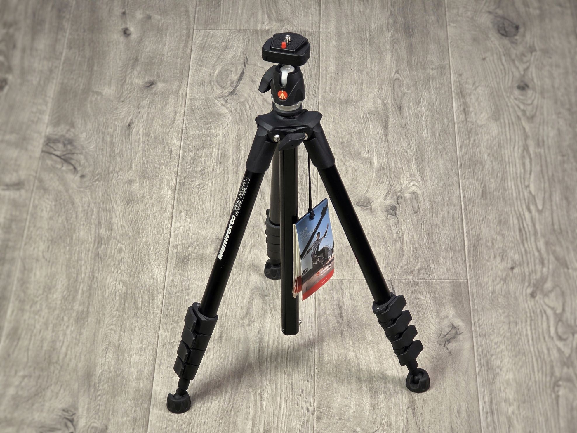 Штатив Manfrotto Compact Photo Kit Black (MKC3-P01)