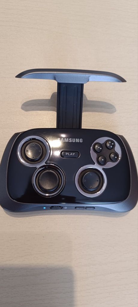 Game Pad EI-GP20 Samsung. Pad do gier