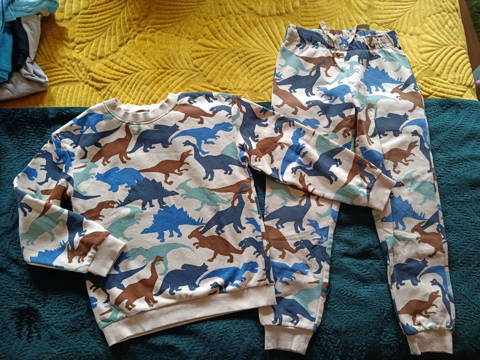 Nowy spodnie dresowe bluza H&m komplet dinozaury 122 128 jurassic worl