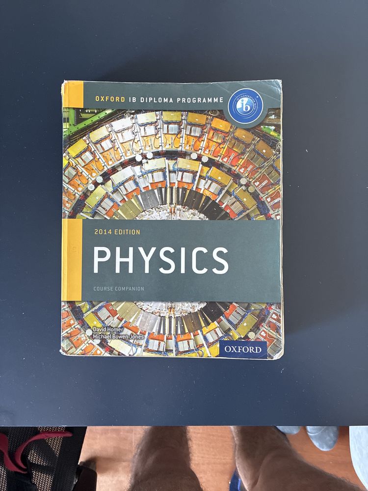 IB oxford 2014 Physics Book