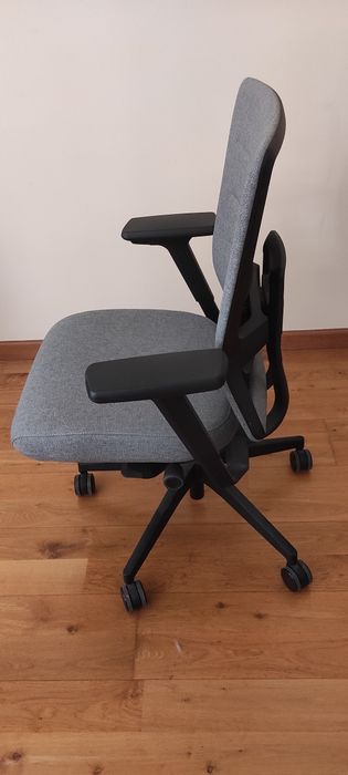 Cadeira escritório ergonómica ACTIU