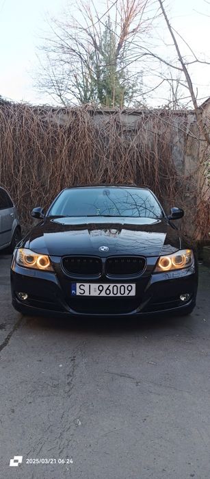 BMW E90 320i 2010rok