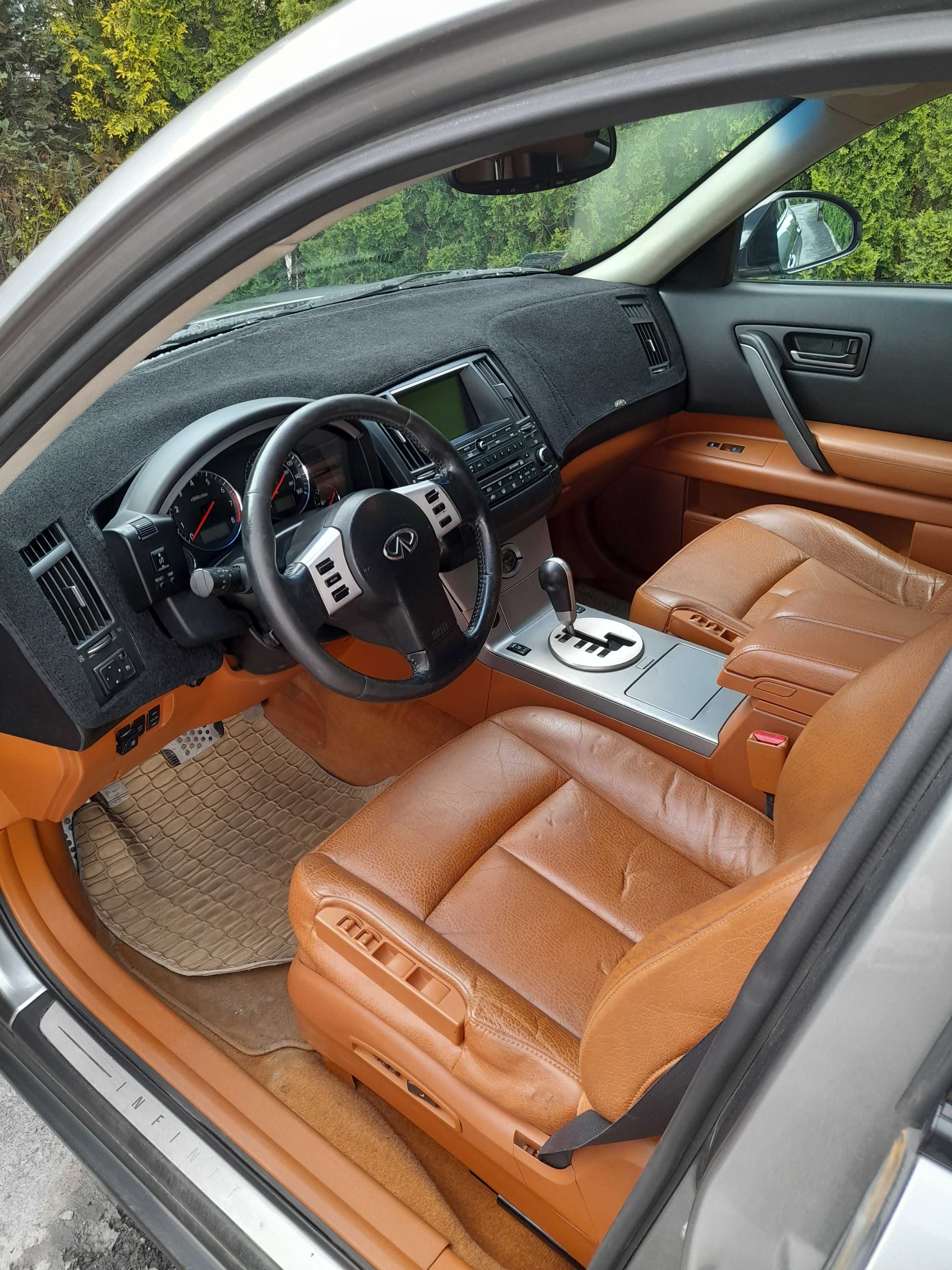 Infiniti FX 35   3.5 LPG 4x4
