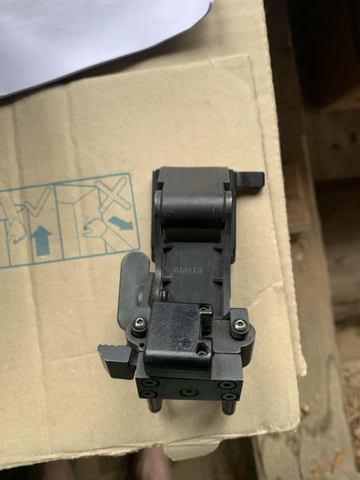 Кріплення для ПНБ AGM PVS-7, PVS-14