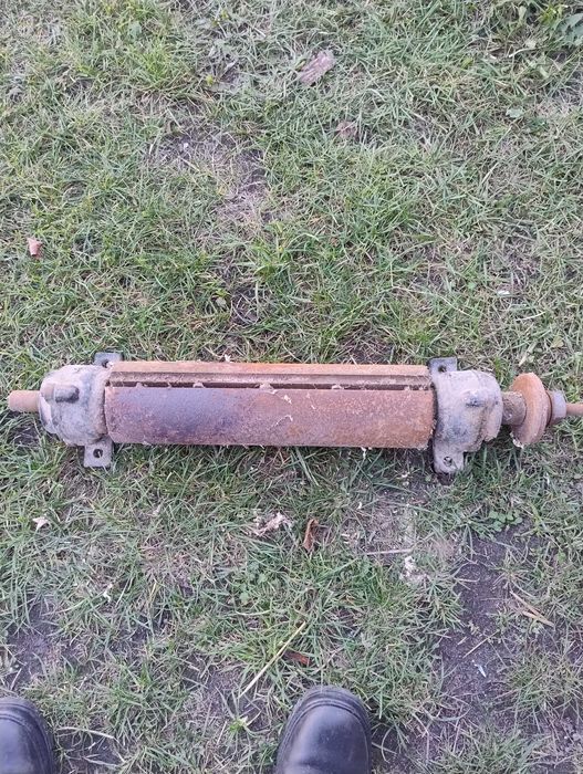 Wał heblarki z możliwością zamocowania piły