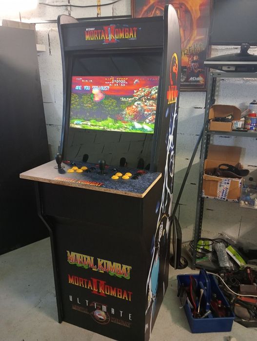 Máquinas arcade prontas a jogar
