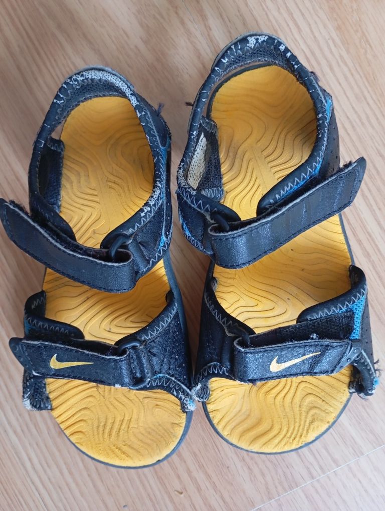 Sandały chłopięce Nike