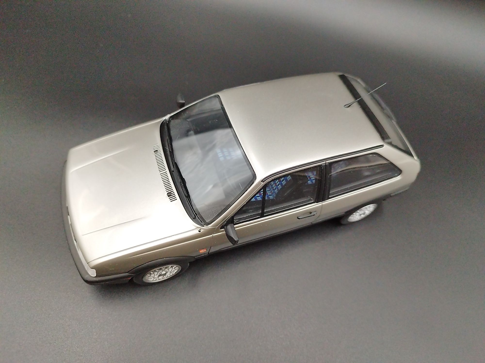 1:18 OTTO 1994 VOLKSWAGEN Polo Mk2 G40 model