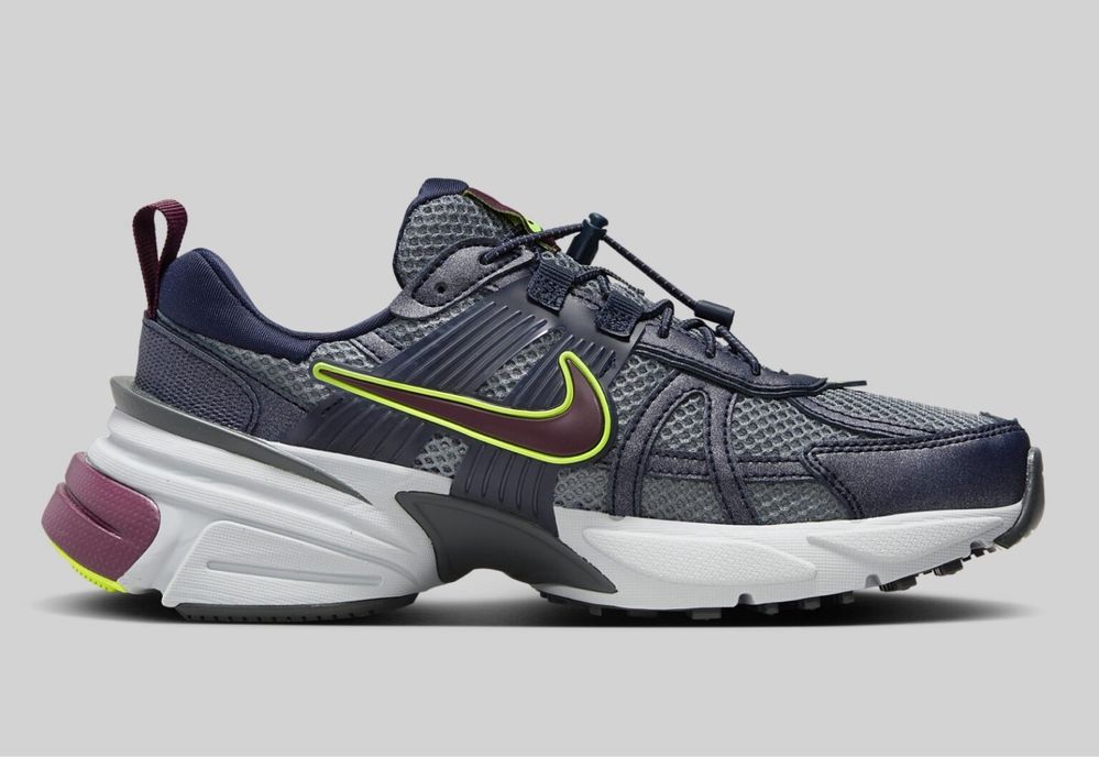 Кросівки  Nike V2K Run NH