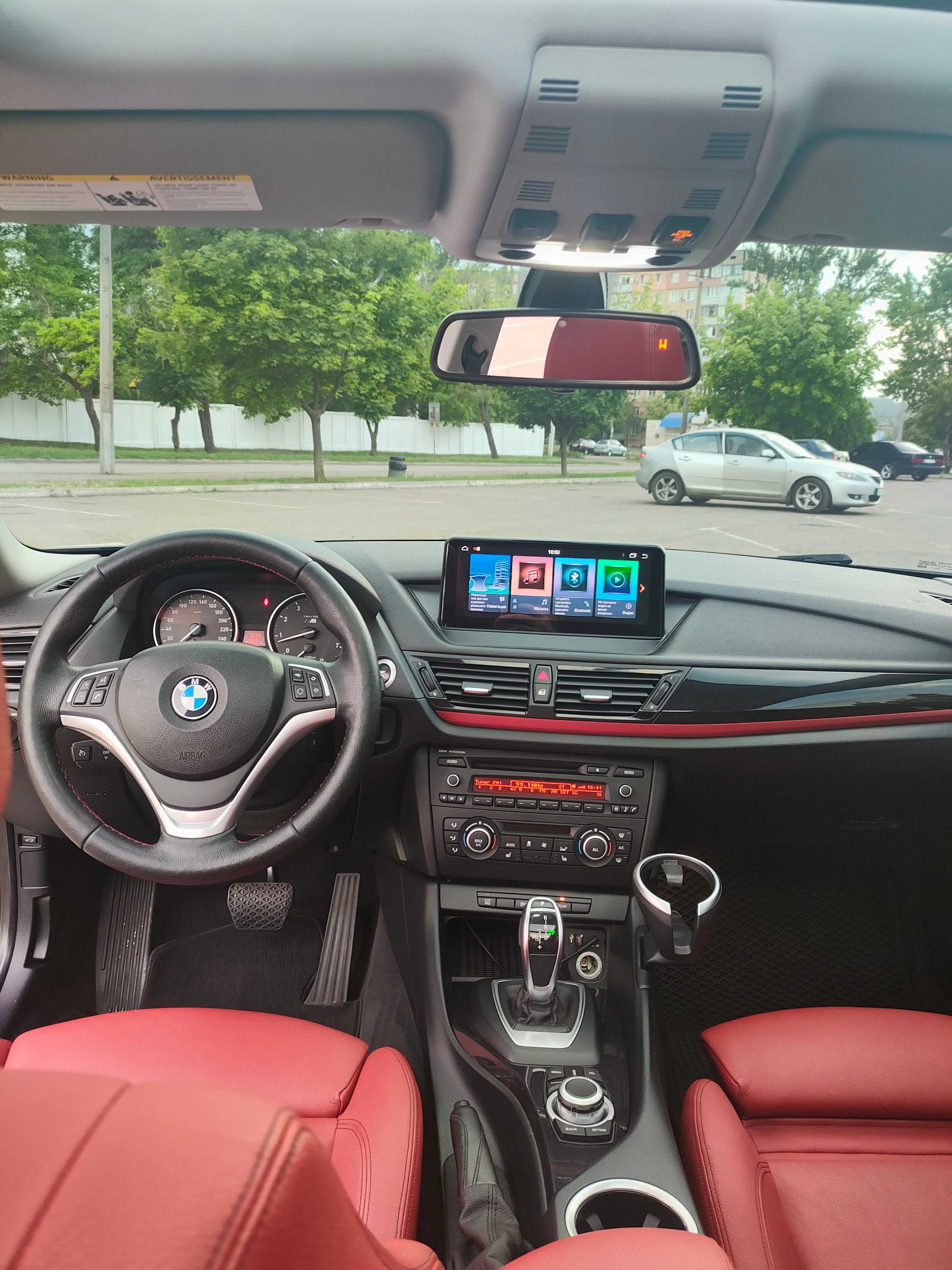 Продам БМВ х1 2014 xDrive 28i