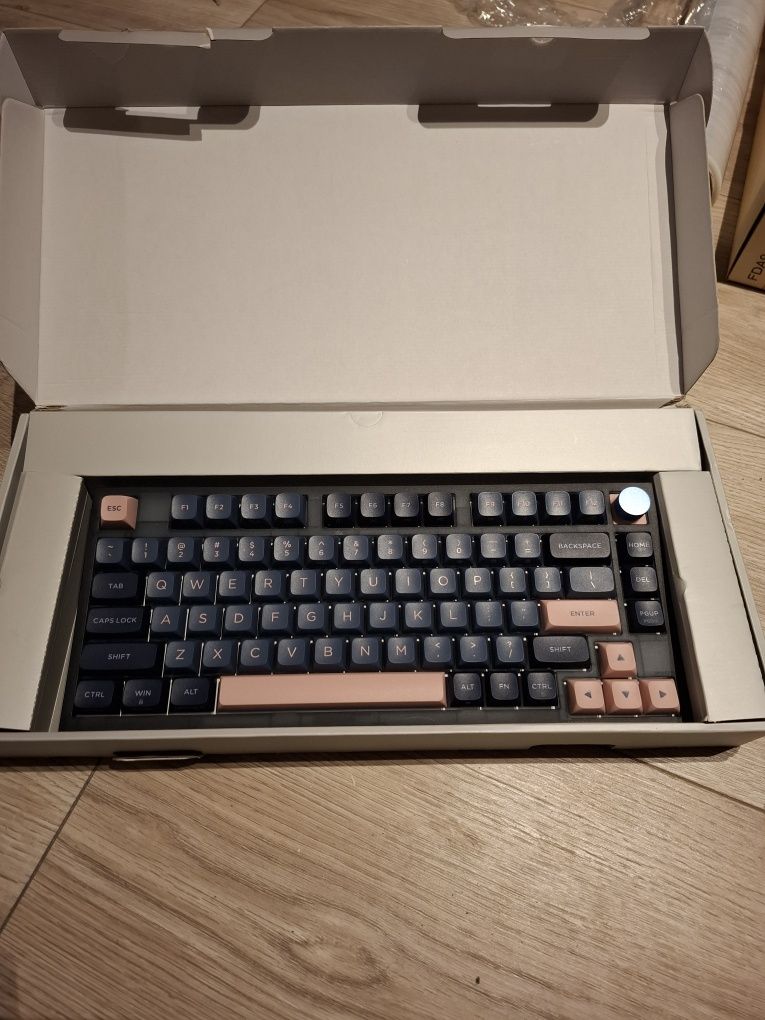 Klawiatura gameningowa SKYLOONG
