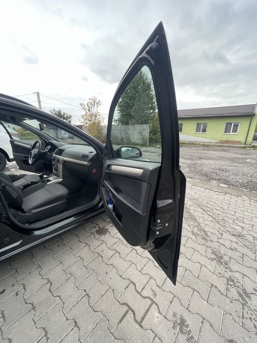 Опель астра h 2008 1.6 бензин