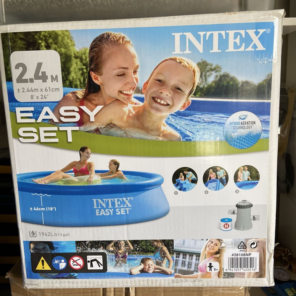 Piscina Intex nova