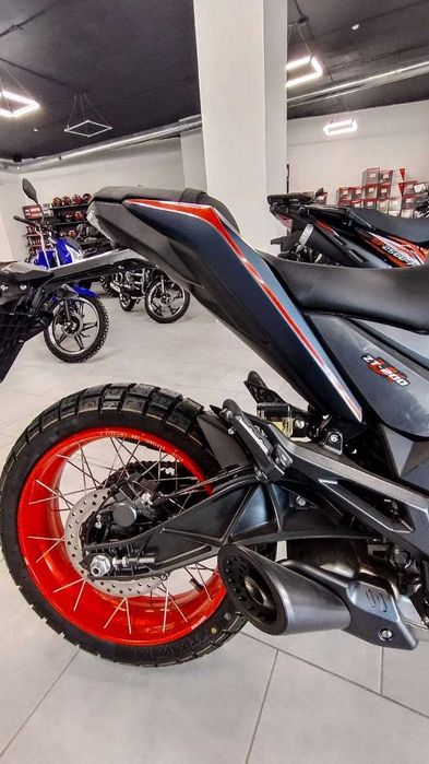 Супер сучасний мотоцикл Zontes U1 ZT200 в АРТМОТО Хмельницький