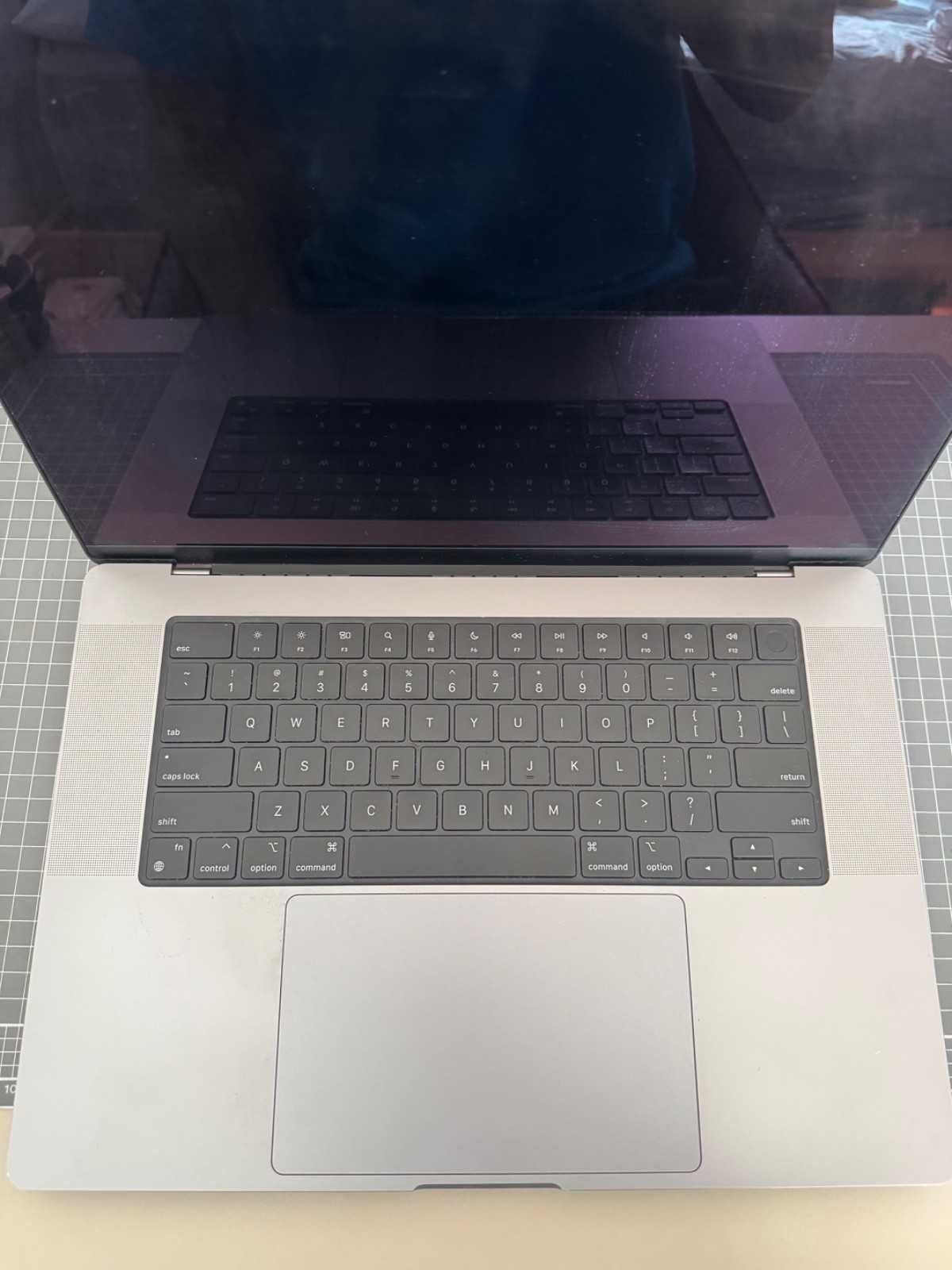 MacBook Pro M1 MAX 16 cali 64GB RAM 1TB SSD IDEALNY