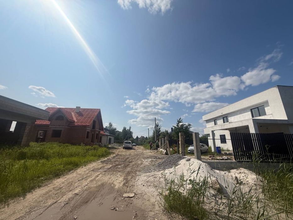 Продаж земельної ділянки  в Скнилеві