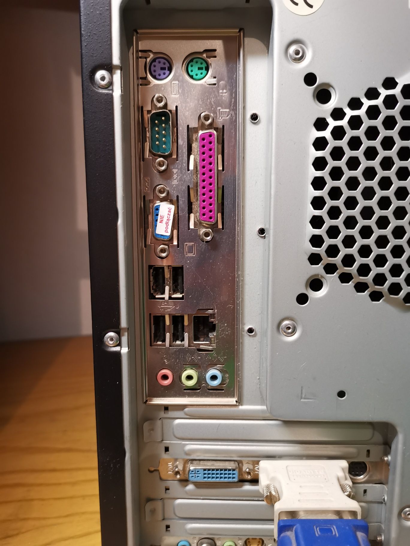 Kompuer Intel Core 2 Quad Q6600