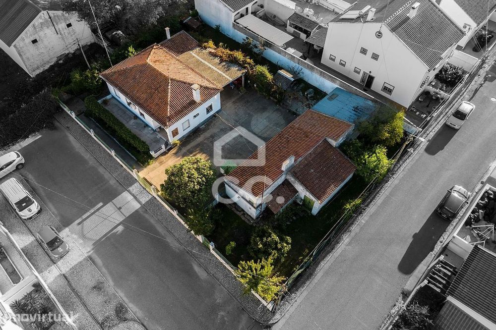 Moradia T4 Térrea com anexo em lote de 887 m² | Granito (Évora)