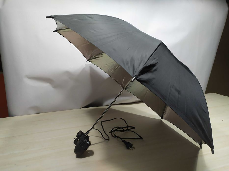 zestaw oświetleniowy z 2 żarówkami 125w