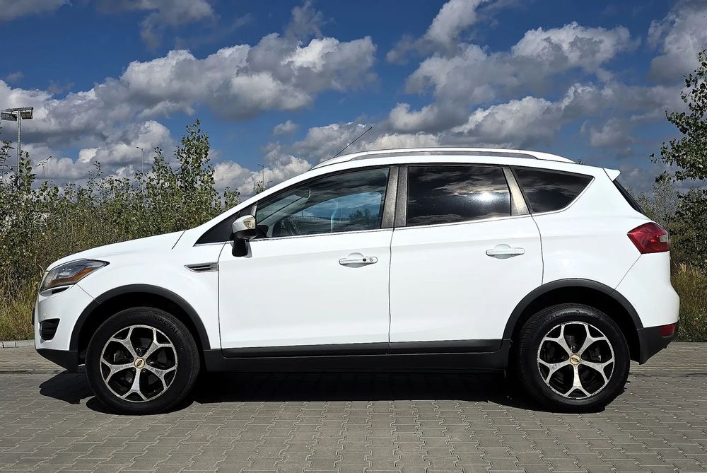 Ford Kuga FORD KUGA 2.0 TDCi Titanium, I-szy właściciel, polski salon, hak, 4x4