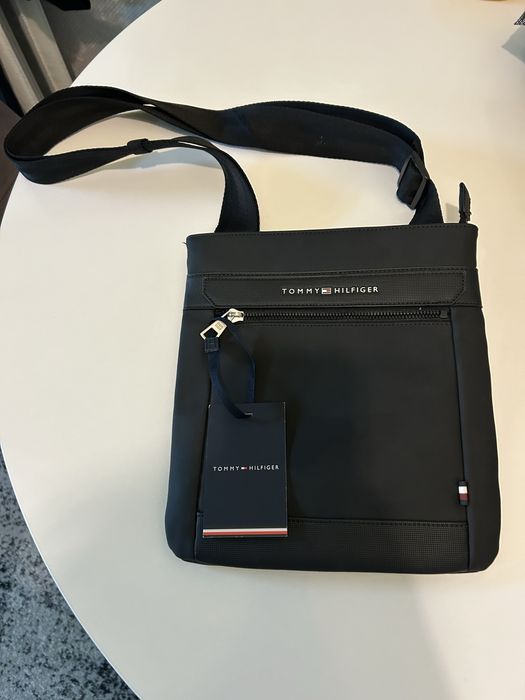 Новая сумка Tommy Hilfiger