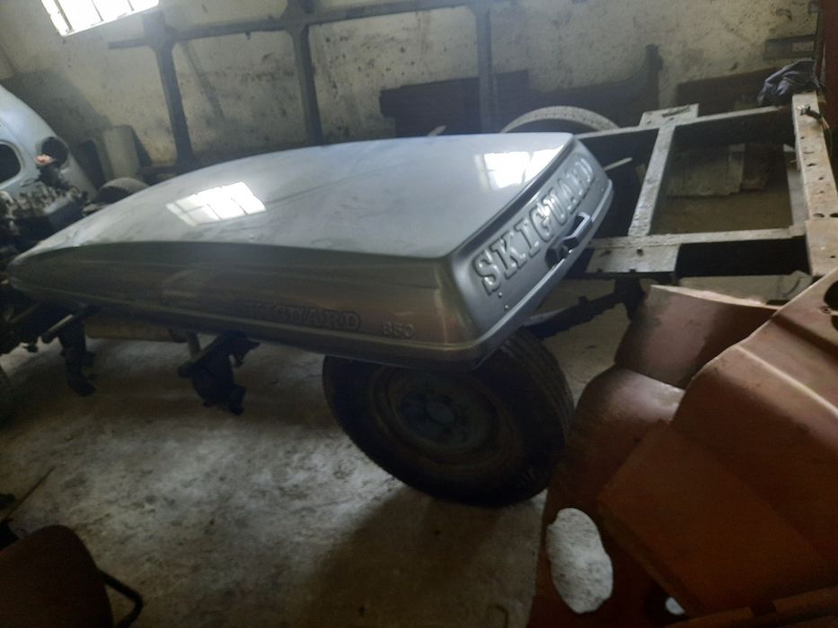 Bagaznik dachowy trumna nowy