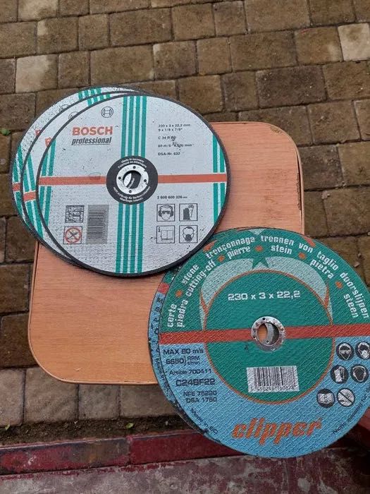 Продаються універсальні диски до болгарки(грубі) оригінальні Bosch