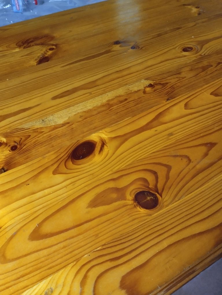 Стол деревянный кухонный