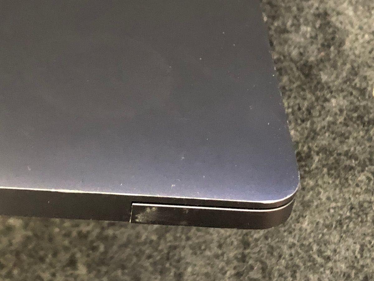 Apple MacBook Pro 16" 2019 A2141 i9-9980HK 32GB 1TB SSD