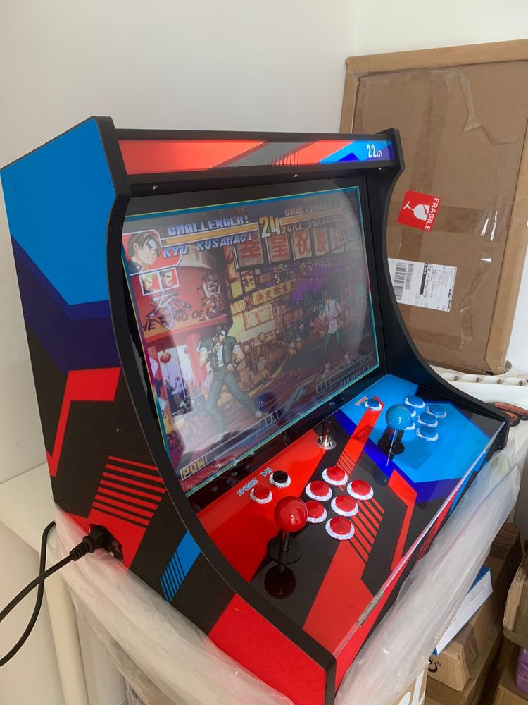 Máquina arcade bartop nova com 26800 jogos