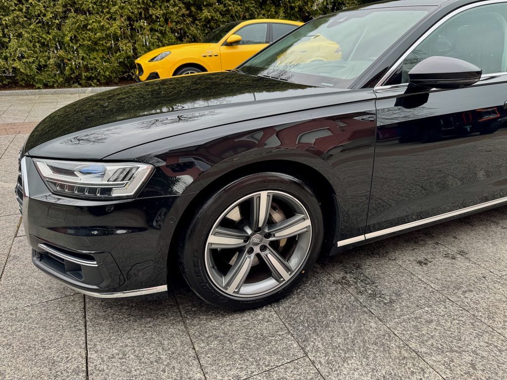 Бампер Audi A8 D5 2018- разборка Ауді А8 запчастини
