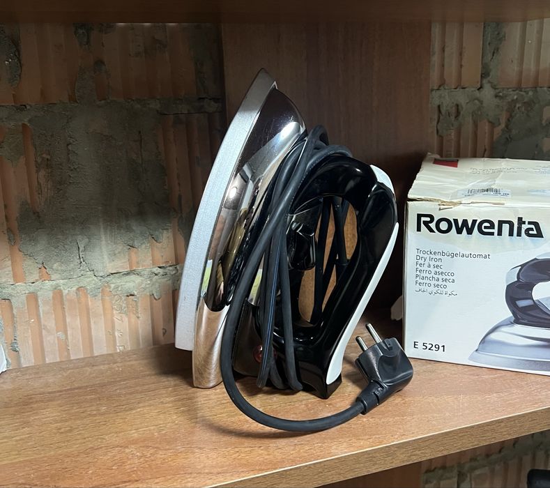 Вінтажна суха праска Rowenta e 5291