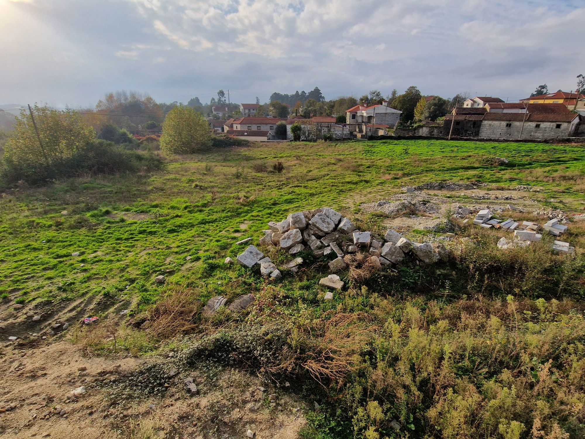 Pedras rústicas muro