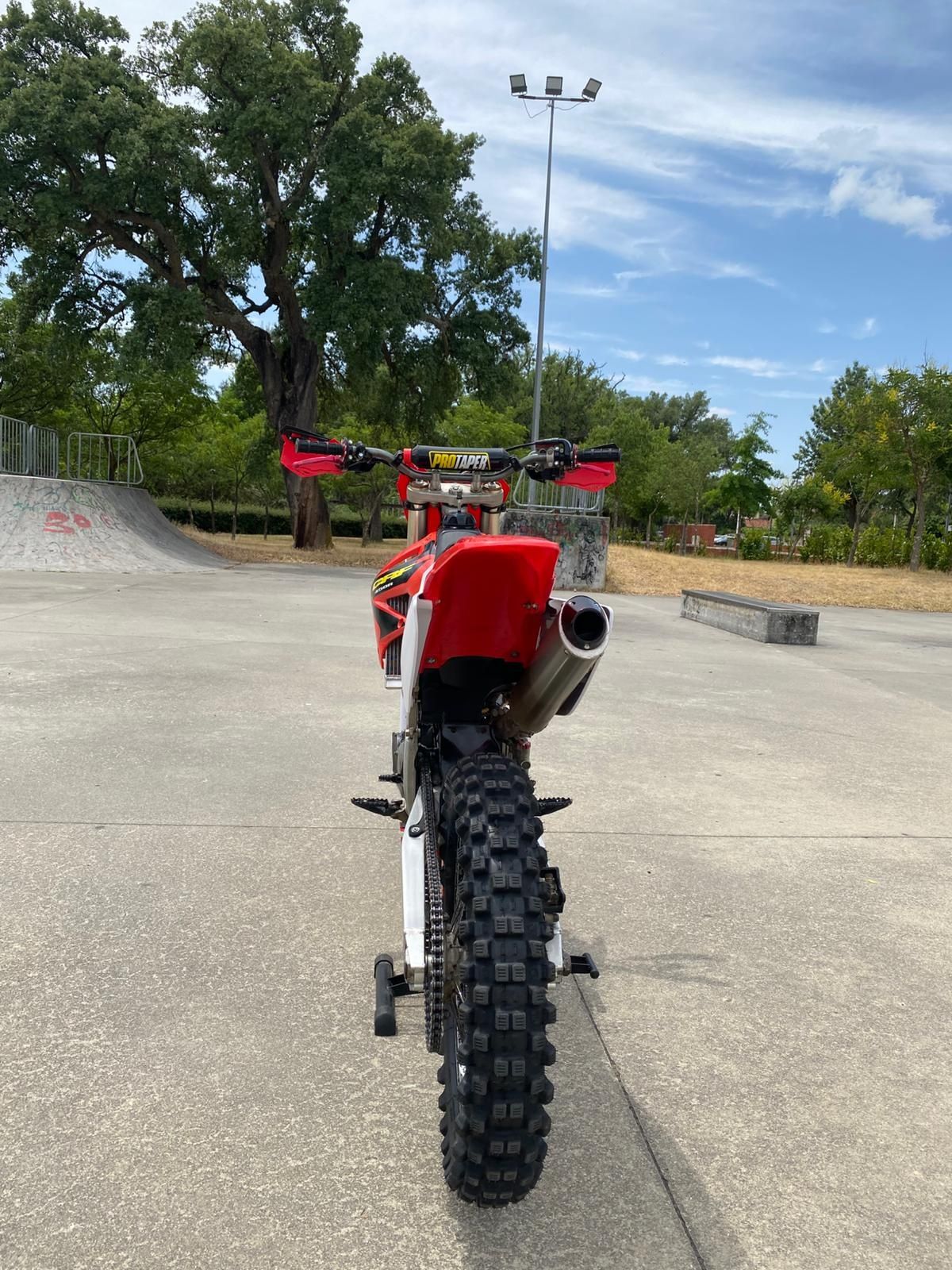 Honda CRF 450r Matrículada