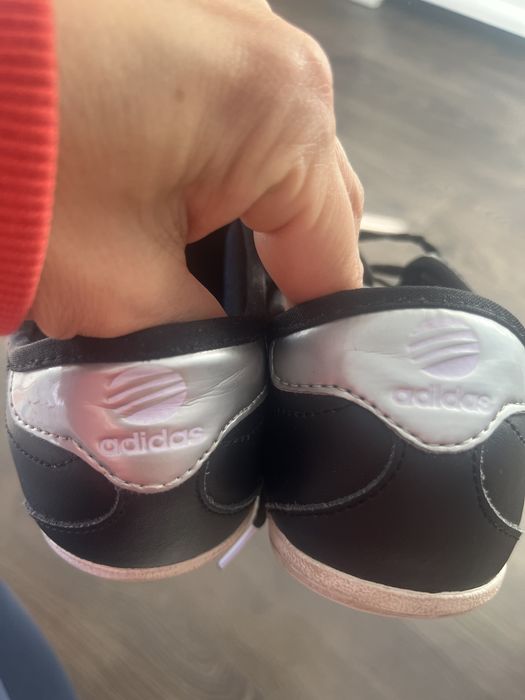 Adidas Neo rozm 39 1/3