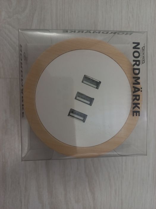 Зарядний пристрій Ikea Nordmarke на 3 usb-порти