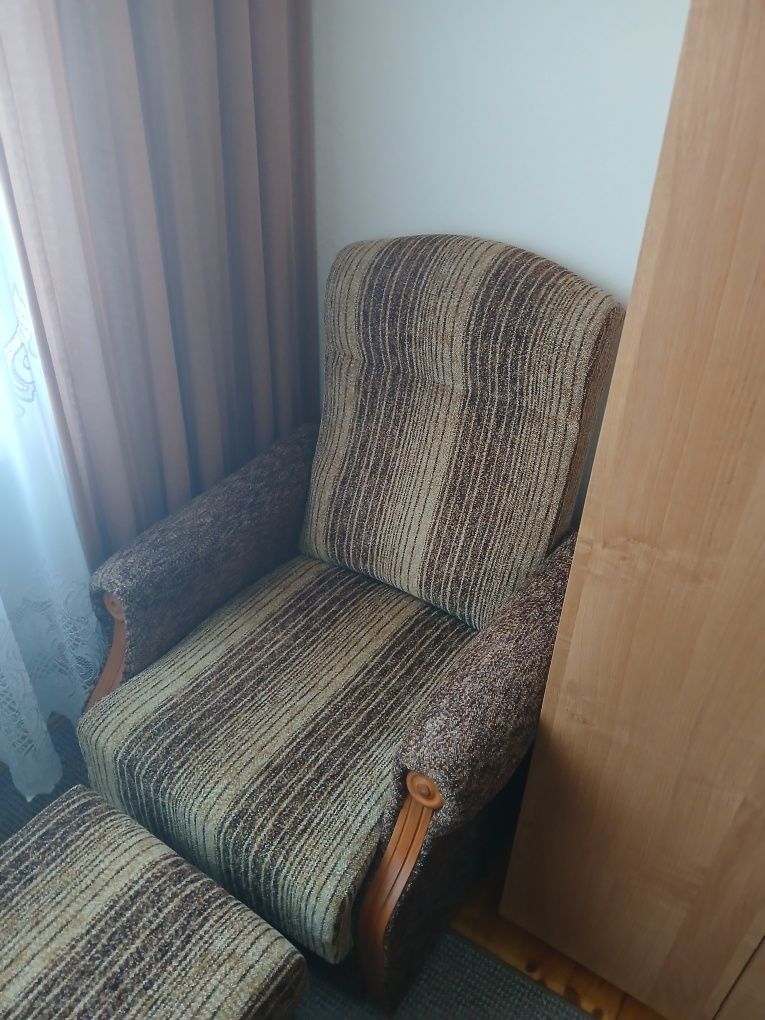Sprzedam zestaw mebli wypoczynkowych