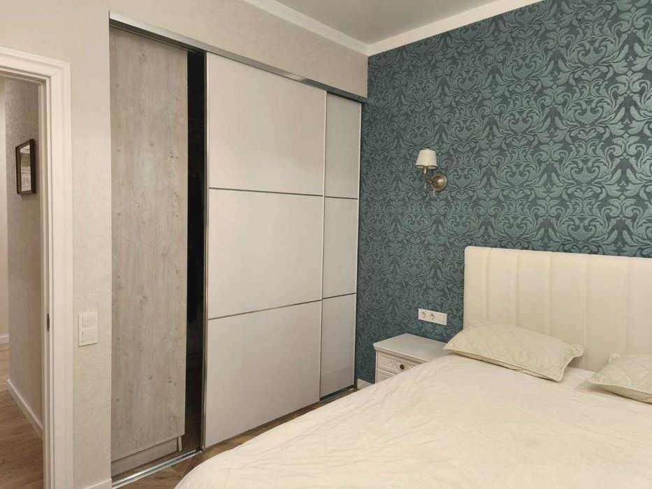 2-к квартира. Ремонт. Резервне живлення! Київський район.