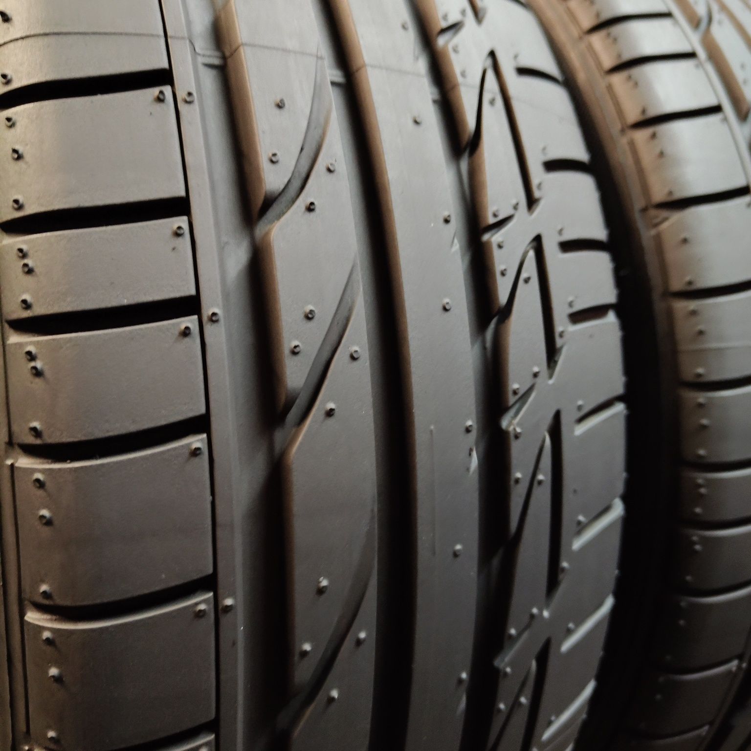 205/45/17 Sprzedam komplet opon letnich Bridgestone