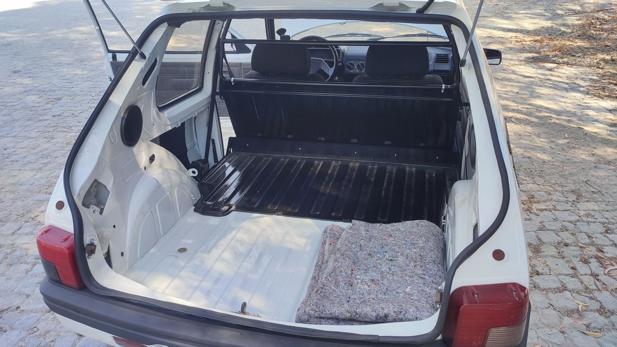 Peugeot 205 XAD 1.8D