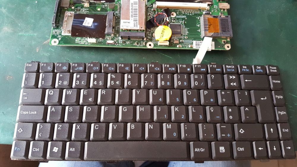 Teclado Tsunami impecavel