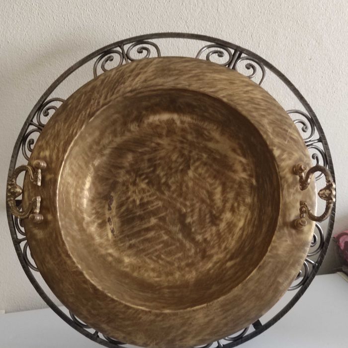 Suporte de braseira em ferro forjado+braseira