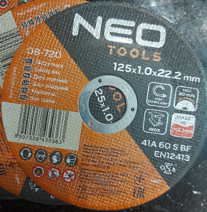 Tarcze do cięcia metalu NEO TOOLS 10 sztuk.