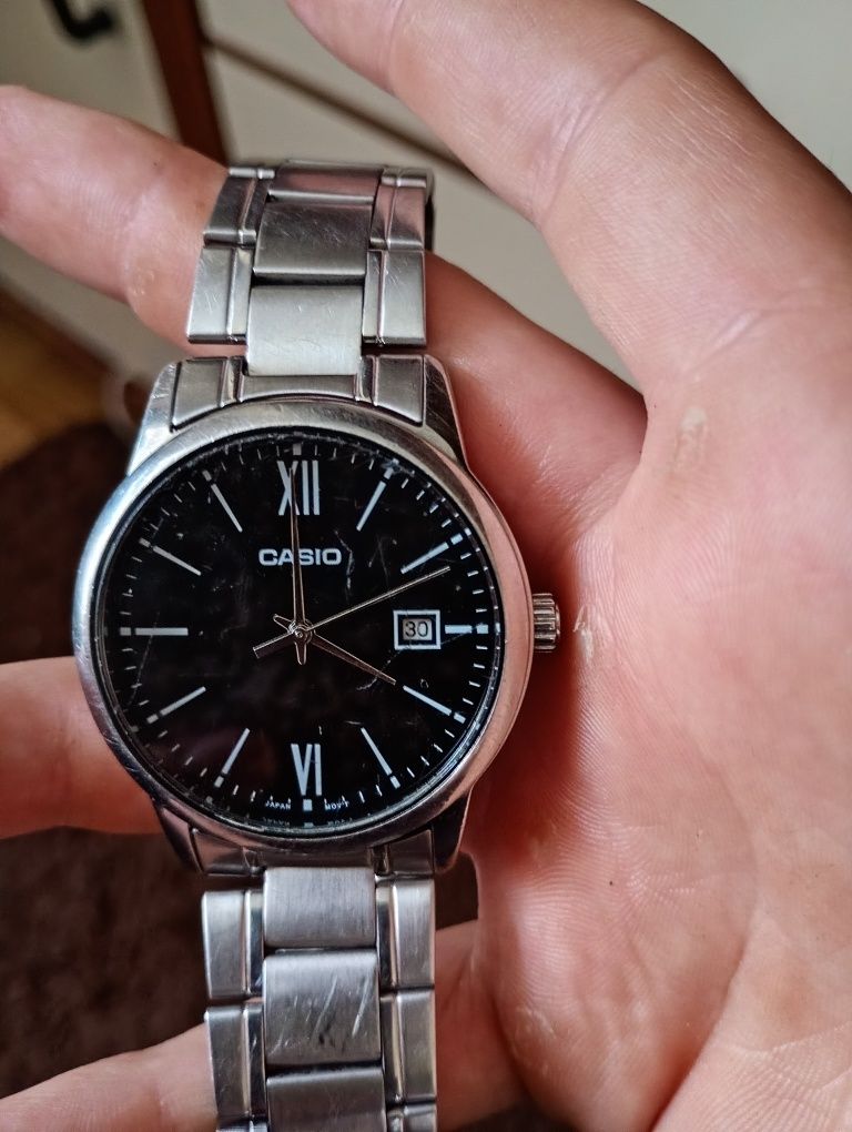 Часи Casio в хорошому стані