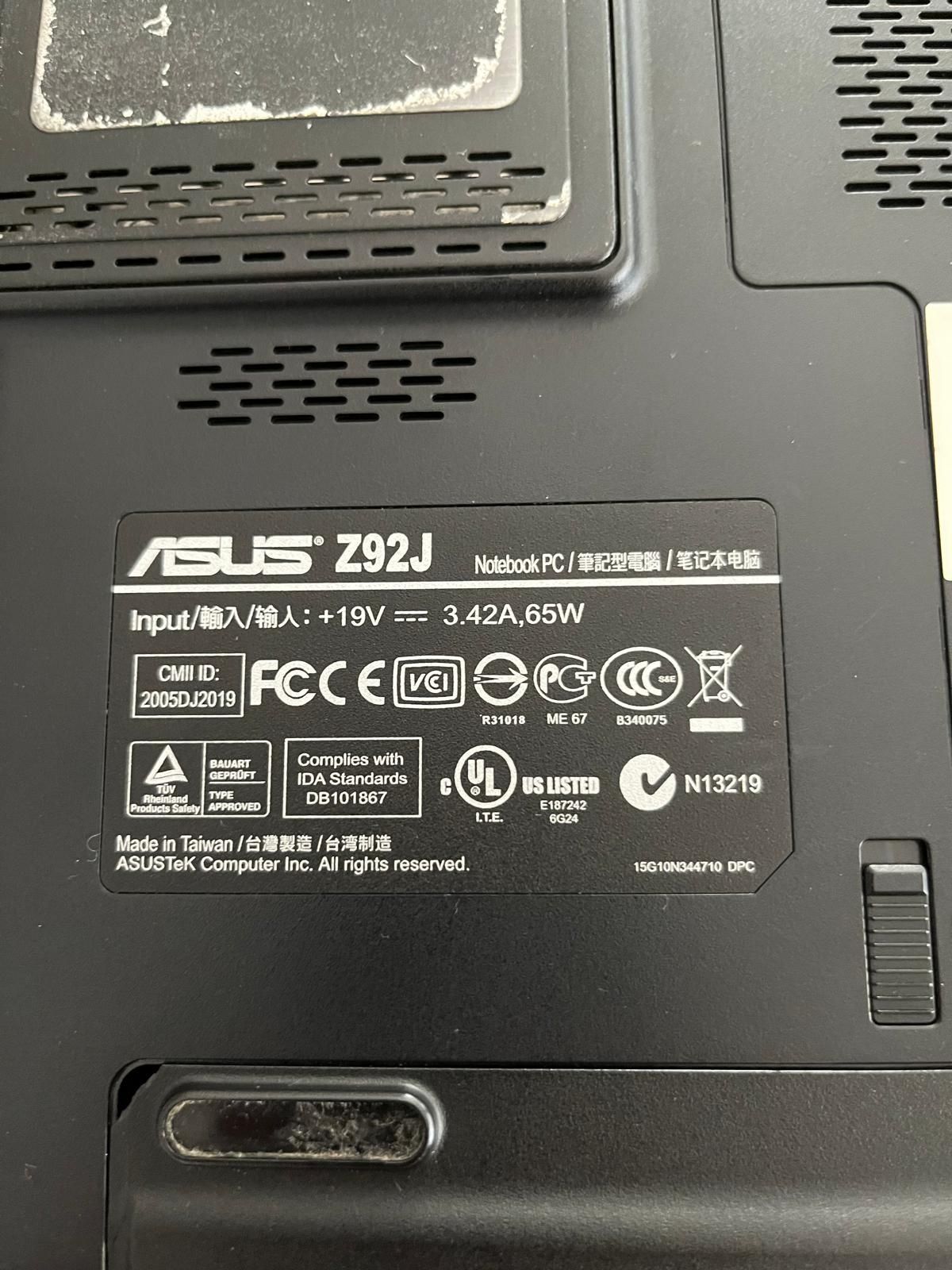 Portátil Asus Z92J