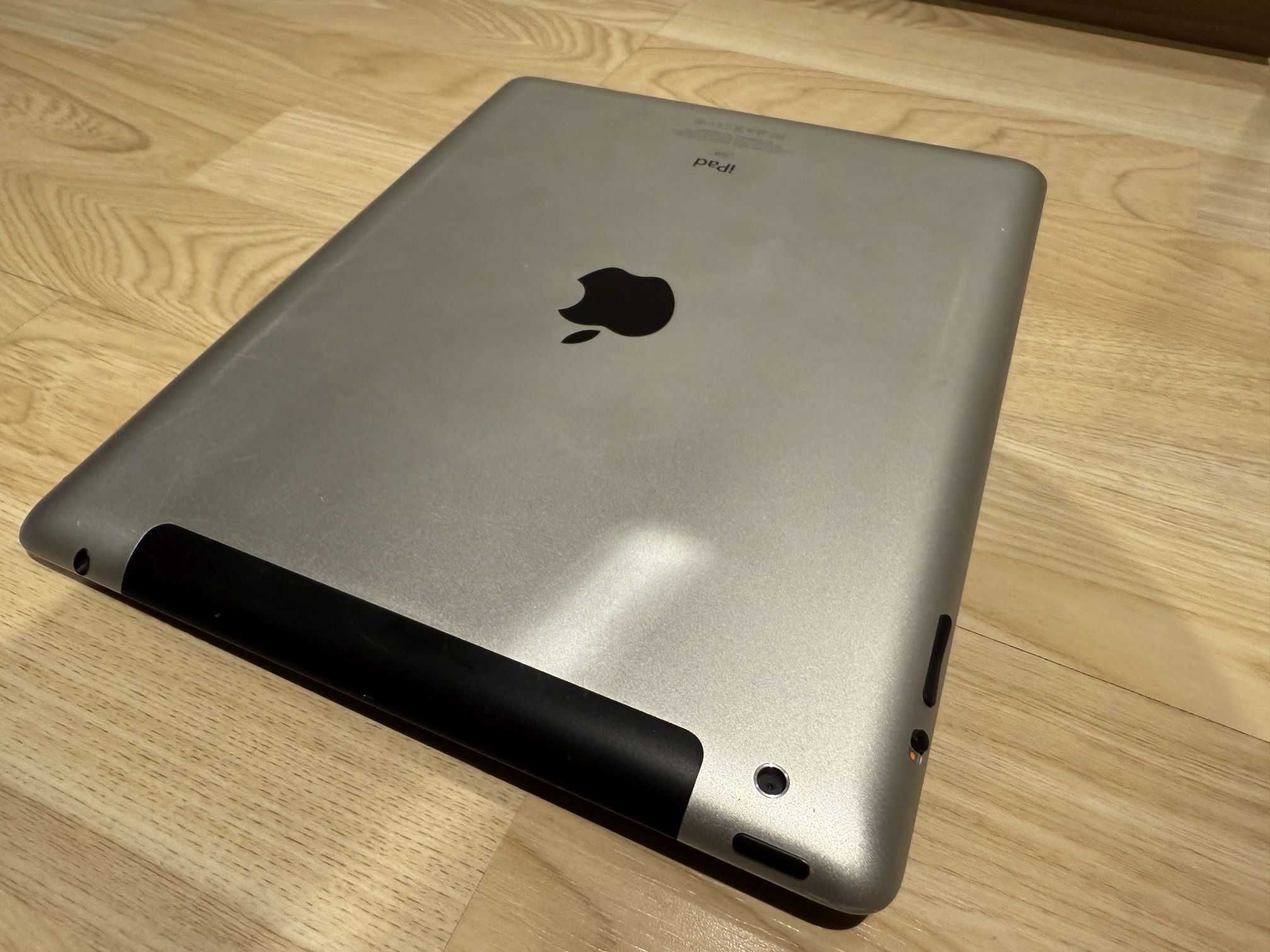 Tablet Apple iPad 2 16GB A1396 WiFi + Cellular FV23%