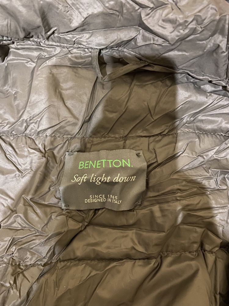 Пуховик женский BENETTON