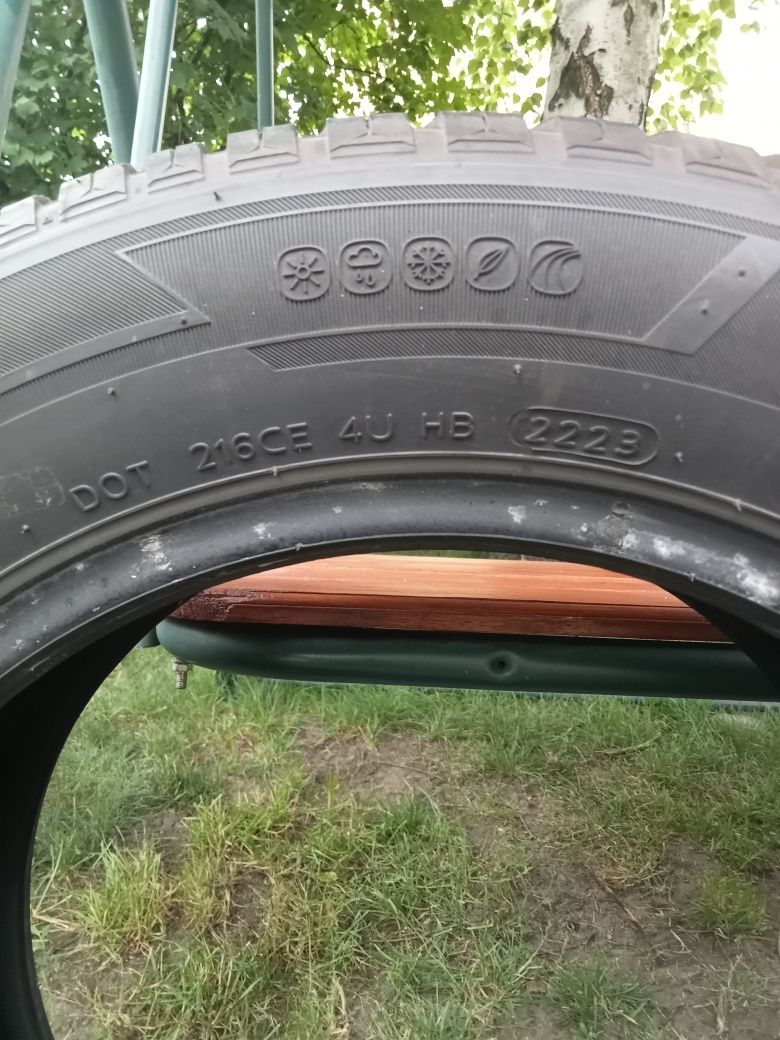 Opony całoroczne 195/60R15