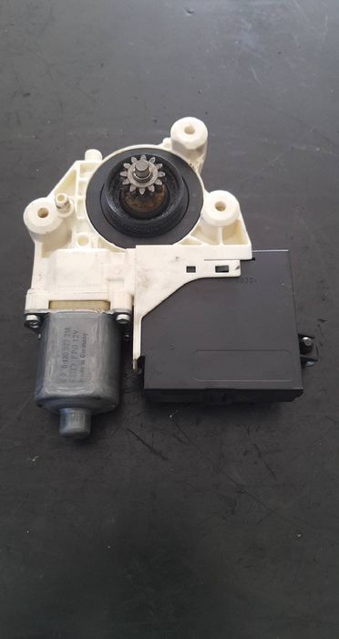 Motor vidro trás direito FORD Focus II (DA_)