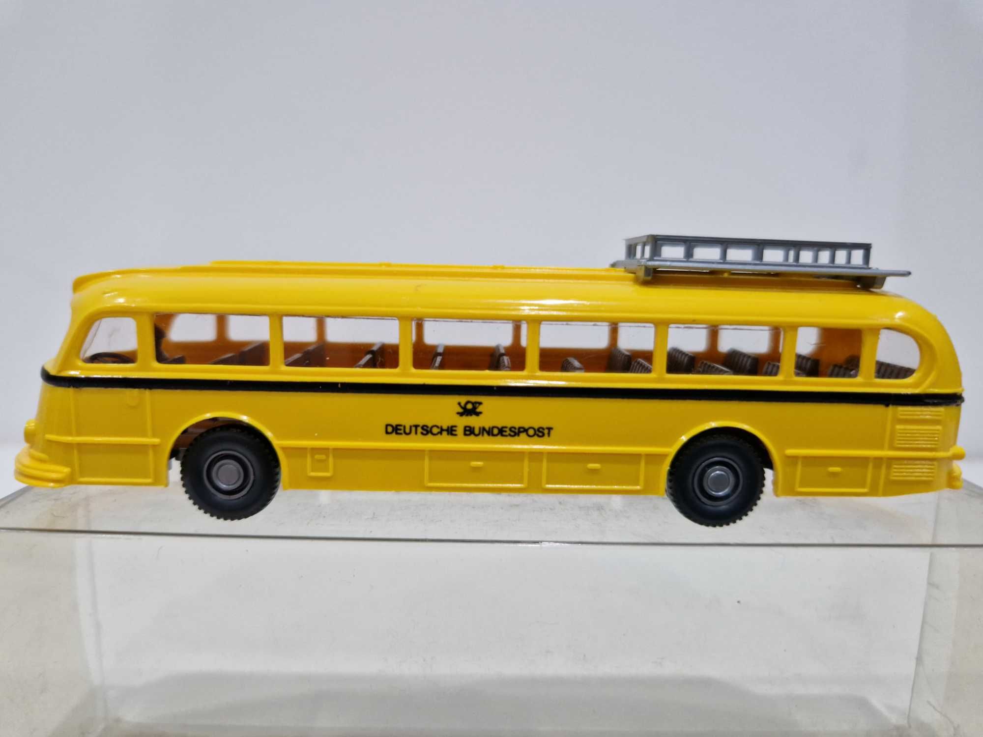 Model Mercedes Autobus - poczta niemiecka 1:87 VIKING nr 3